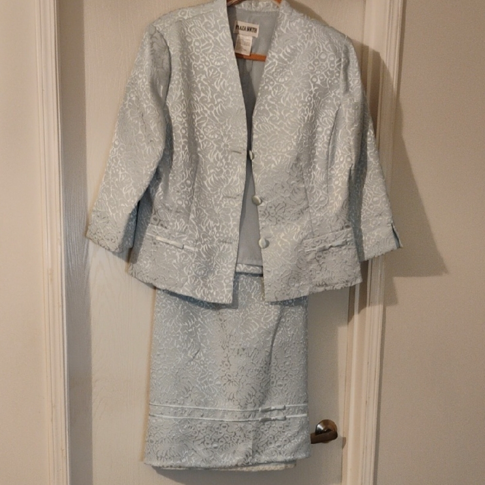 Elegant Light Blue Patterned Skirt Set
